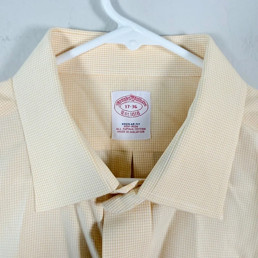 Brooks Brothers Mens 17-36 Regular Fit Non-Iron Supima Cotton Dress Shirt Yellow